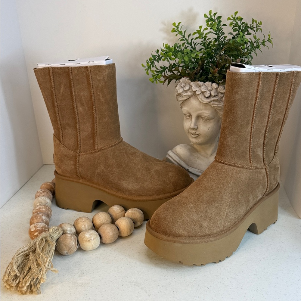 UGG Australia Classic Twin Seam New Heights Boots - Suede (For Women) Sz 10